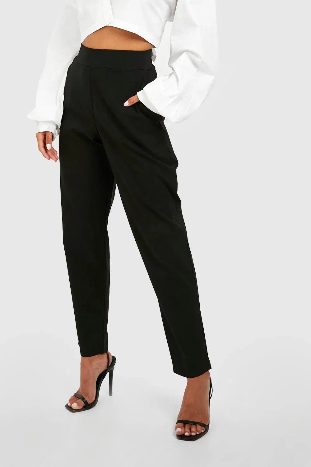 Petite Super Stretch Tapered Tailored Trouser