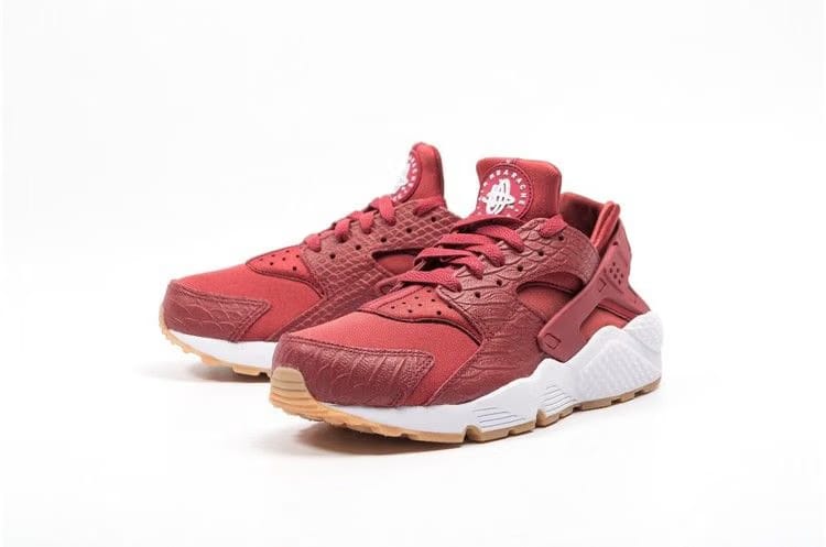Wmns Air Huarache Run SE