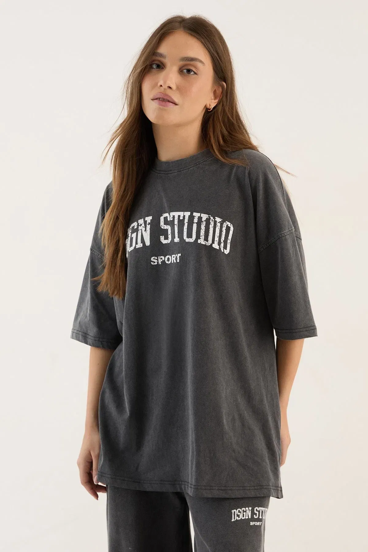 DSGN Studio Collegiate Printed Oversized T-Shirt