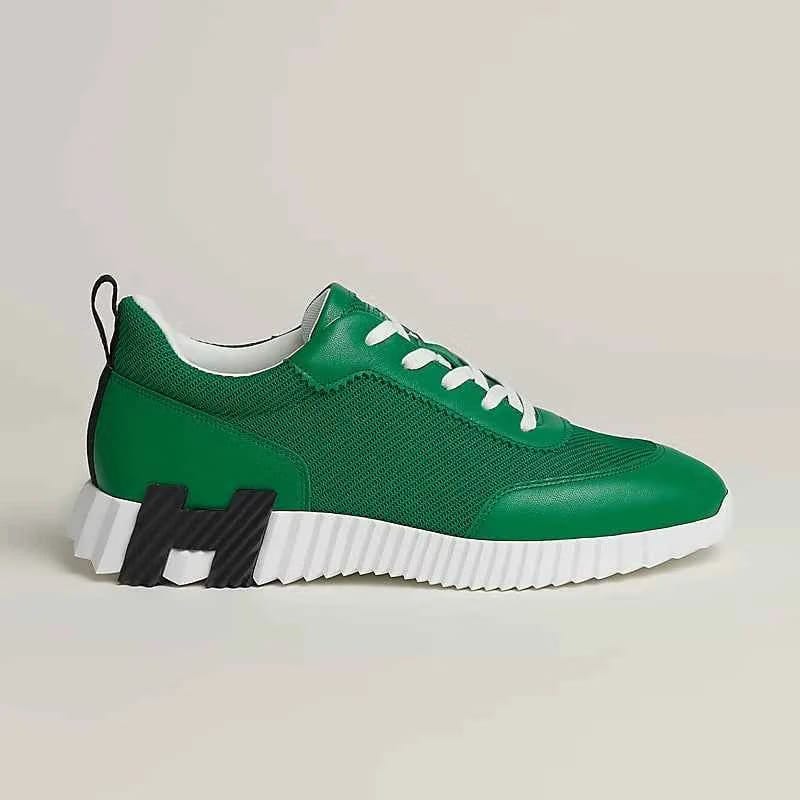 Bouncing sneaker