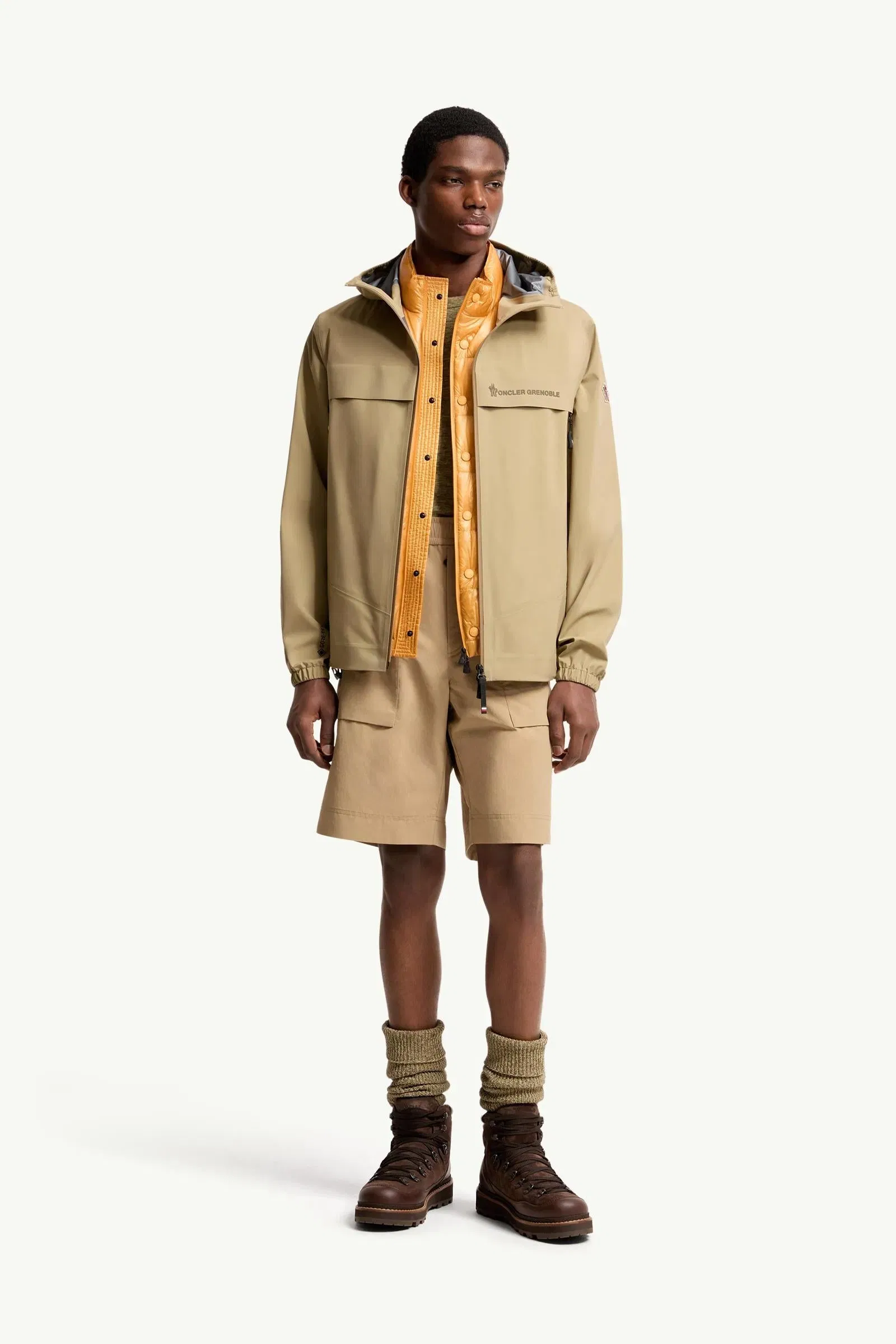 Moncler Technical Froissé Shorts Beige Beige