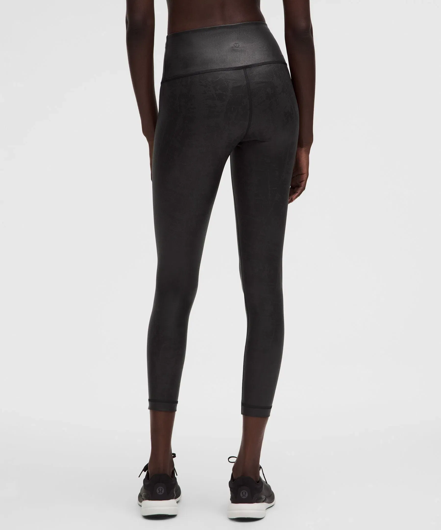 Lululemon Women's Wunder Train High-Rise Tight 25" *Matte Foil