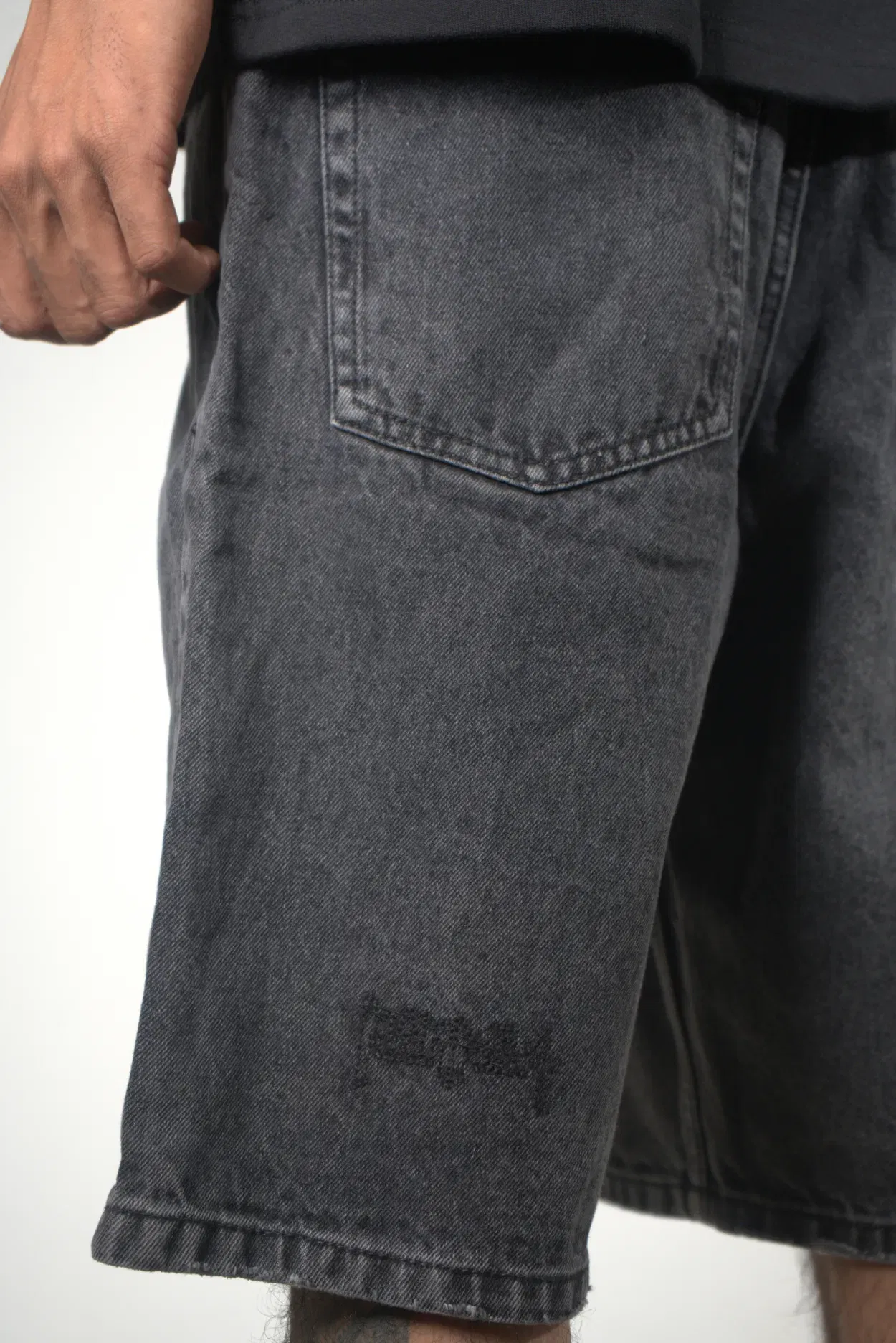 BRISKA SHORTS BLACK
