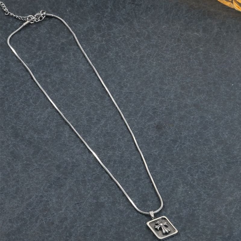 CH Nior Sleek Silver