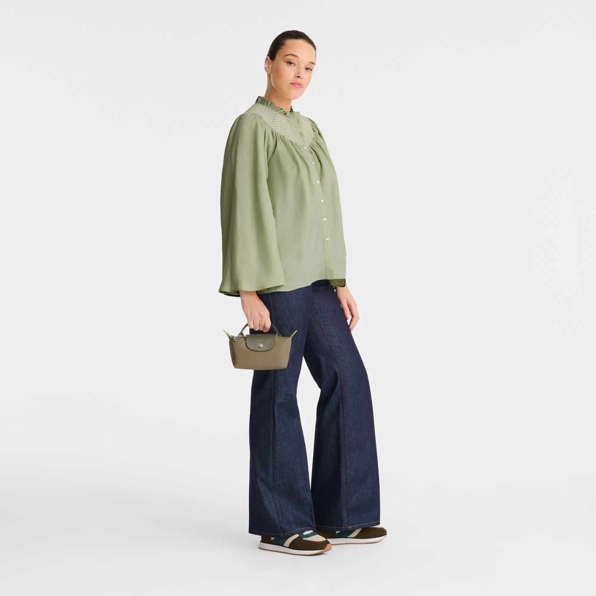 Longchamp Le Pliage Green Pouch with handle Artichoke