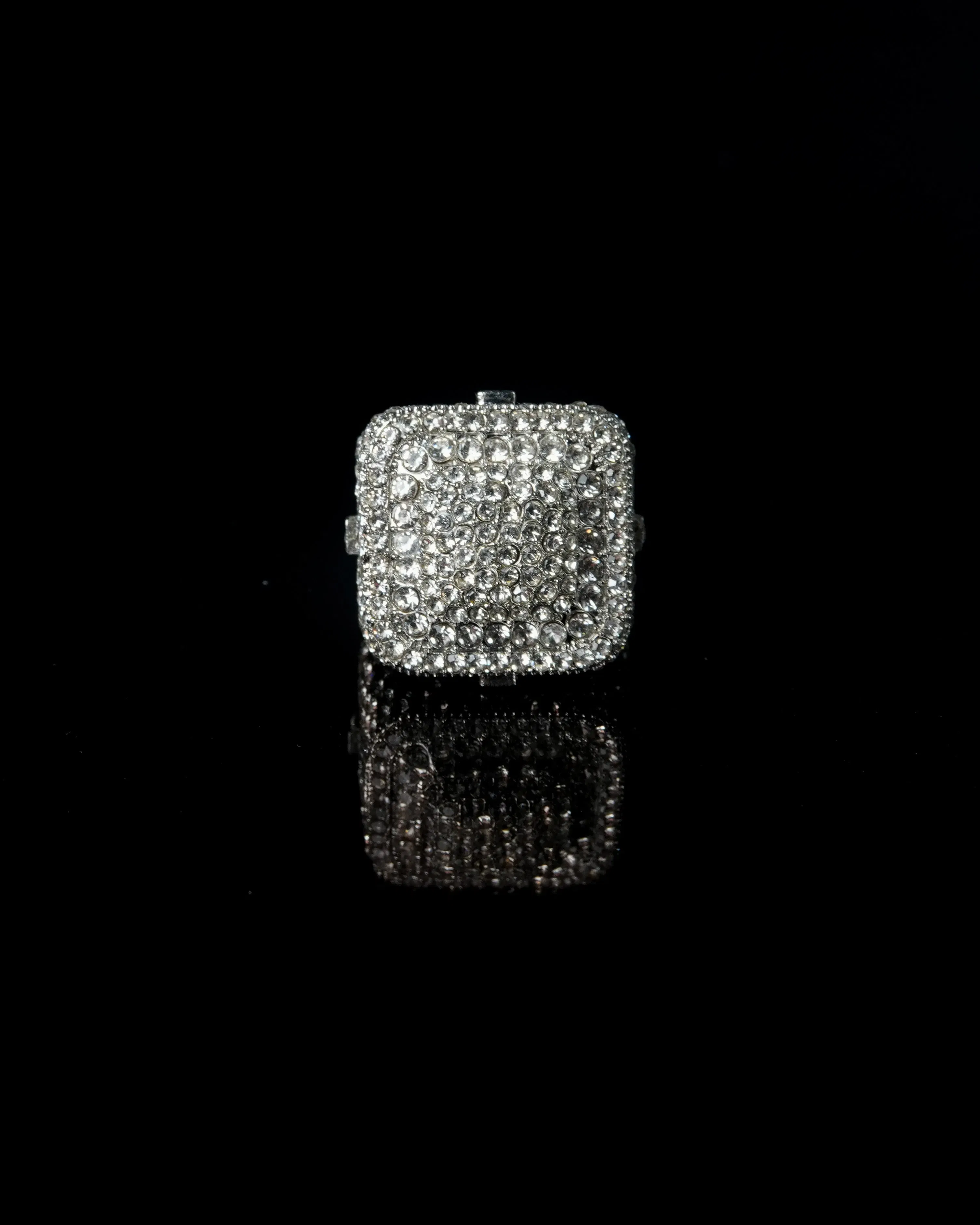 Manaca Void Matrix Ring