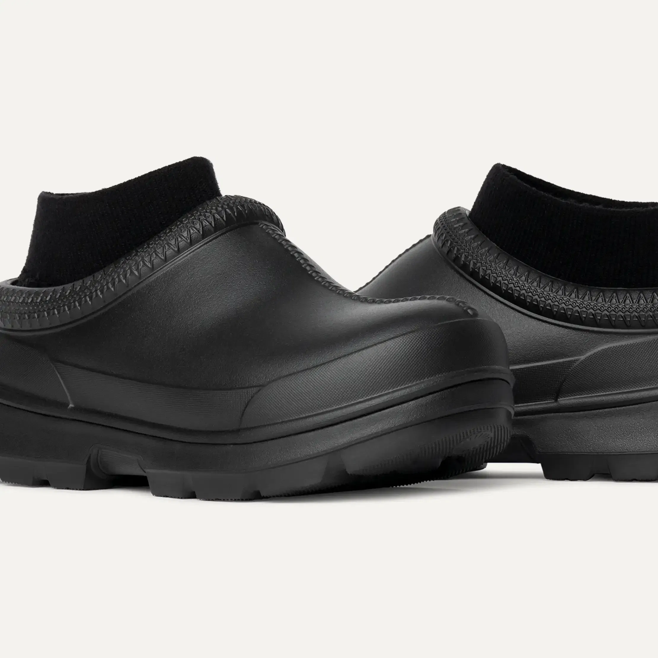 Ugg Tasman X Black