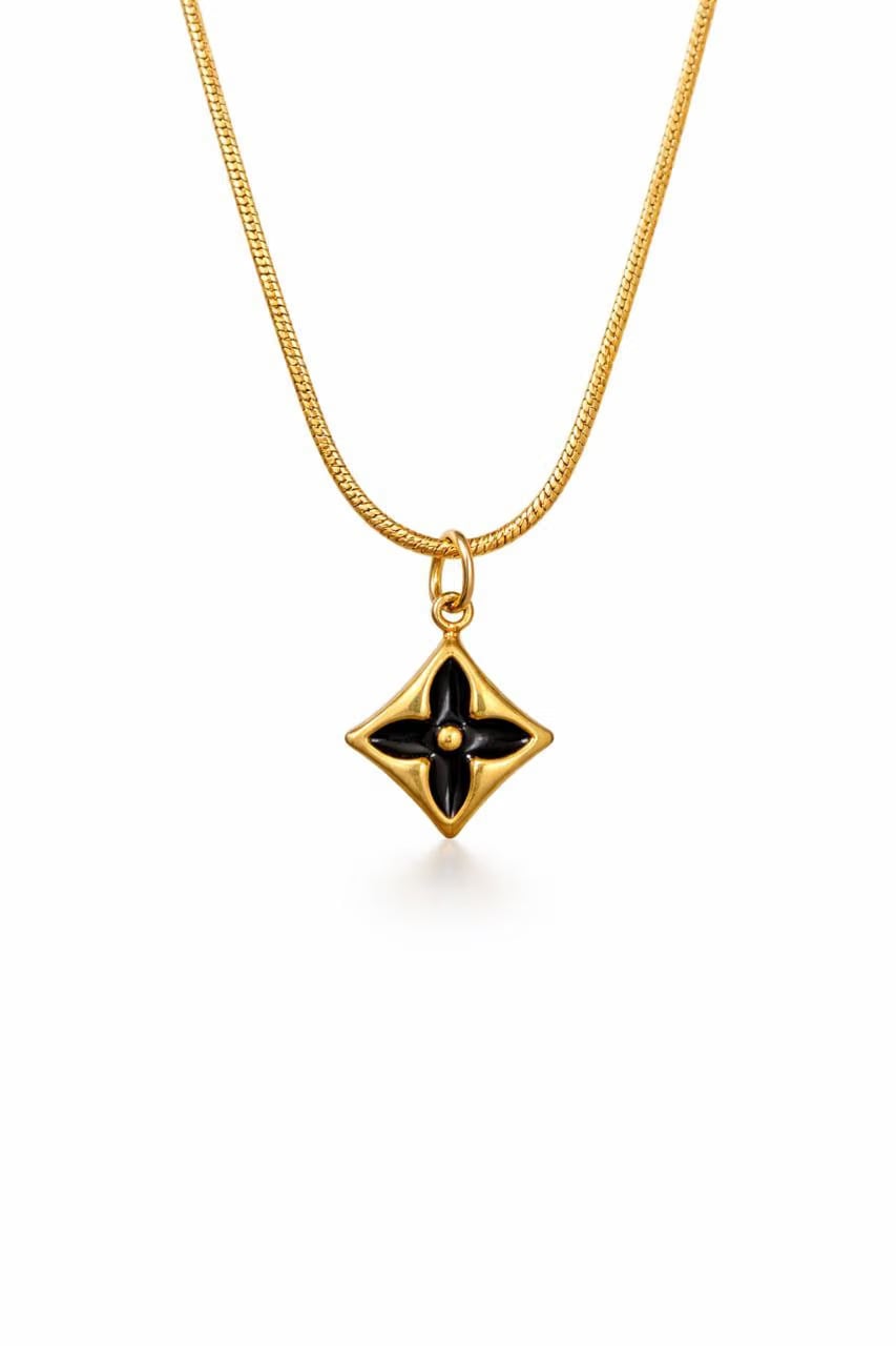 LV Star Blossom onyx Gold Pendant