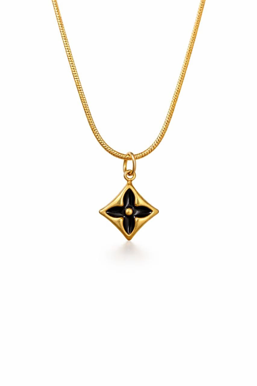 LV Star Blossom onyx Gold Pendant