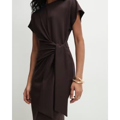 Brown Premium Short Sleeve Knot Midi Dress