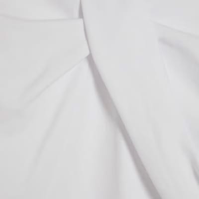 White Twist Front Top