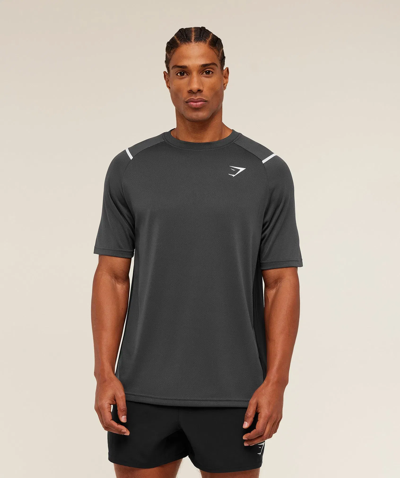 Gymshark Arrival Contrast T-Shirt - GS Onyx Grey/GS Black