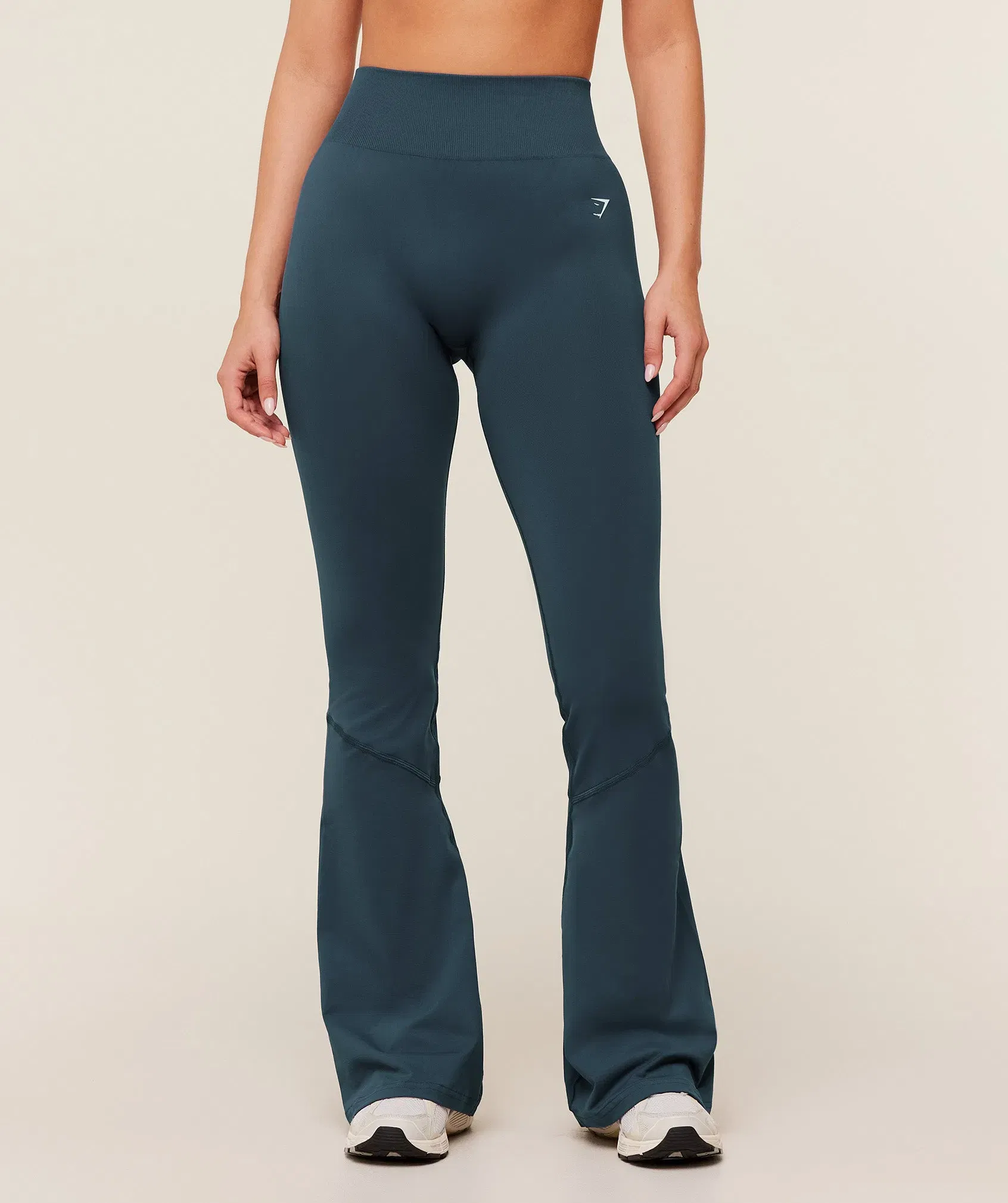 Gymshark Everyday Seamless Flared Legging 2.0 - GS Stealth Blue