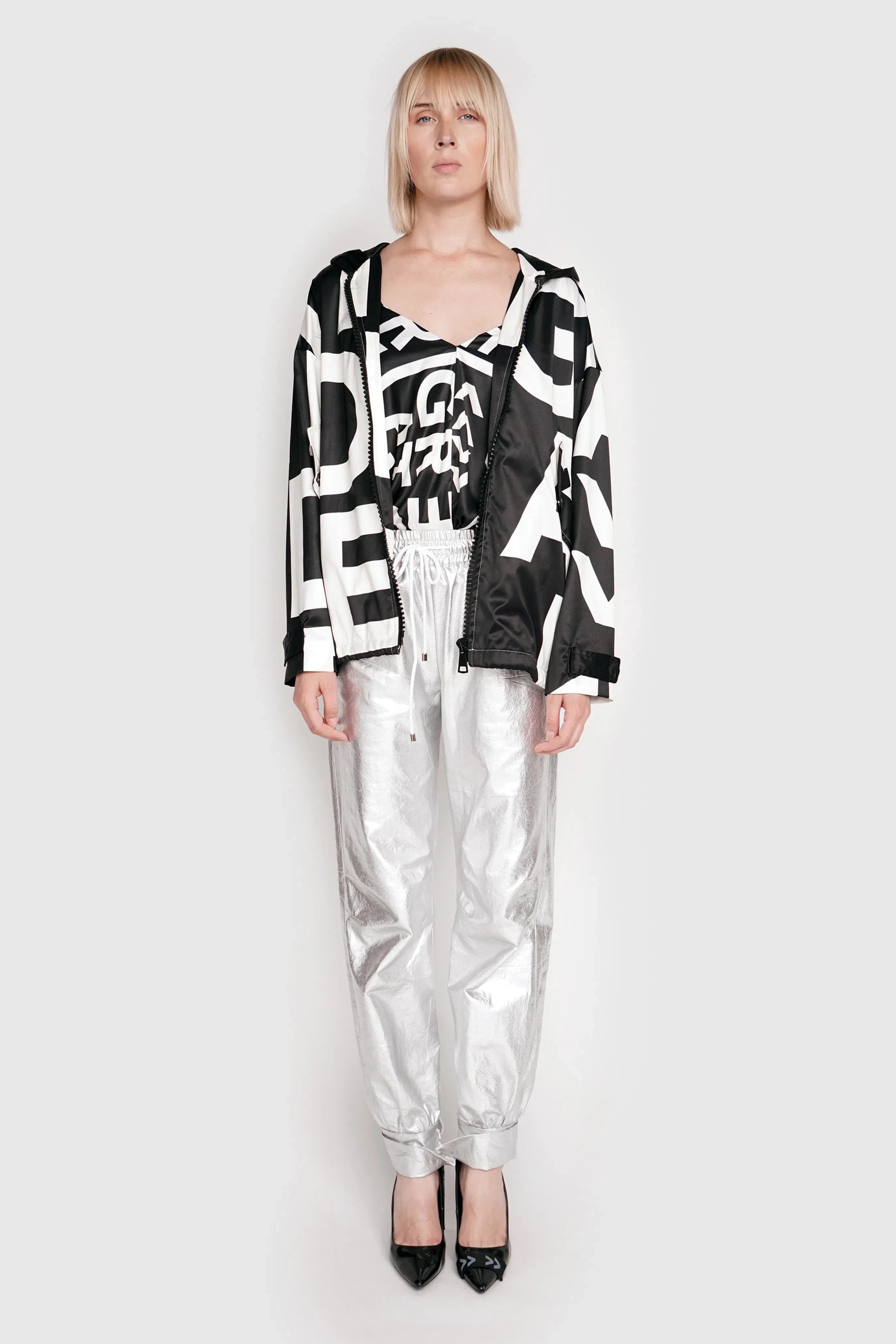 METALLIC TRACK PANTS