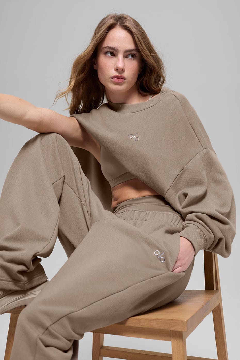 Accolade Crew Neck Pullover