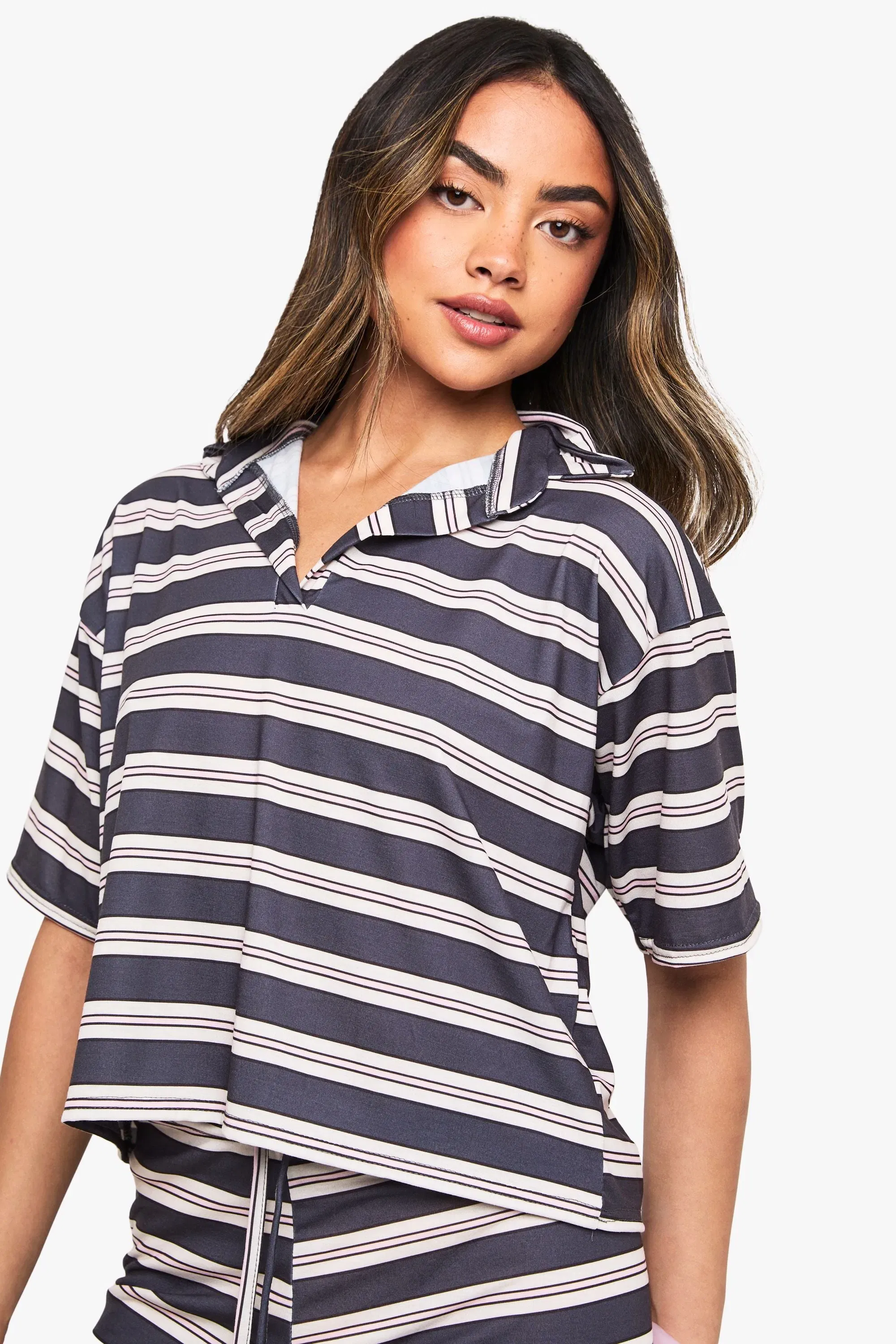 STRIPE COLLARED TOP