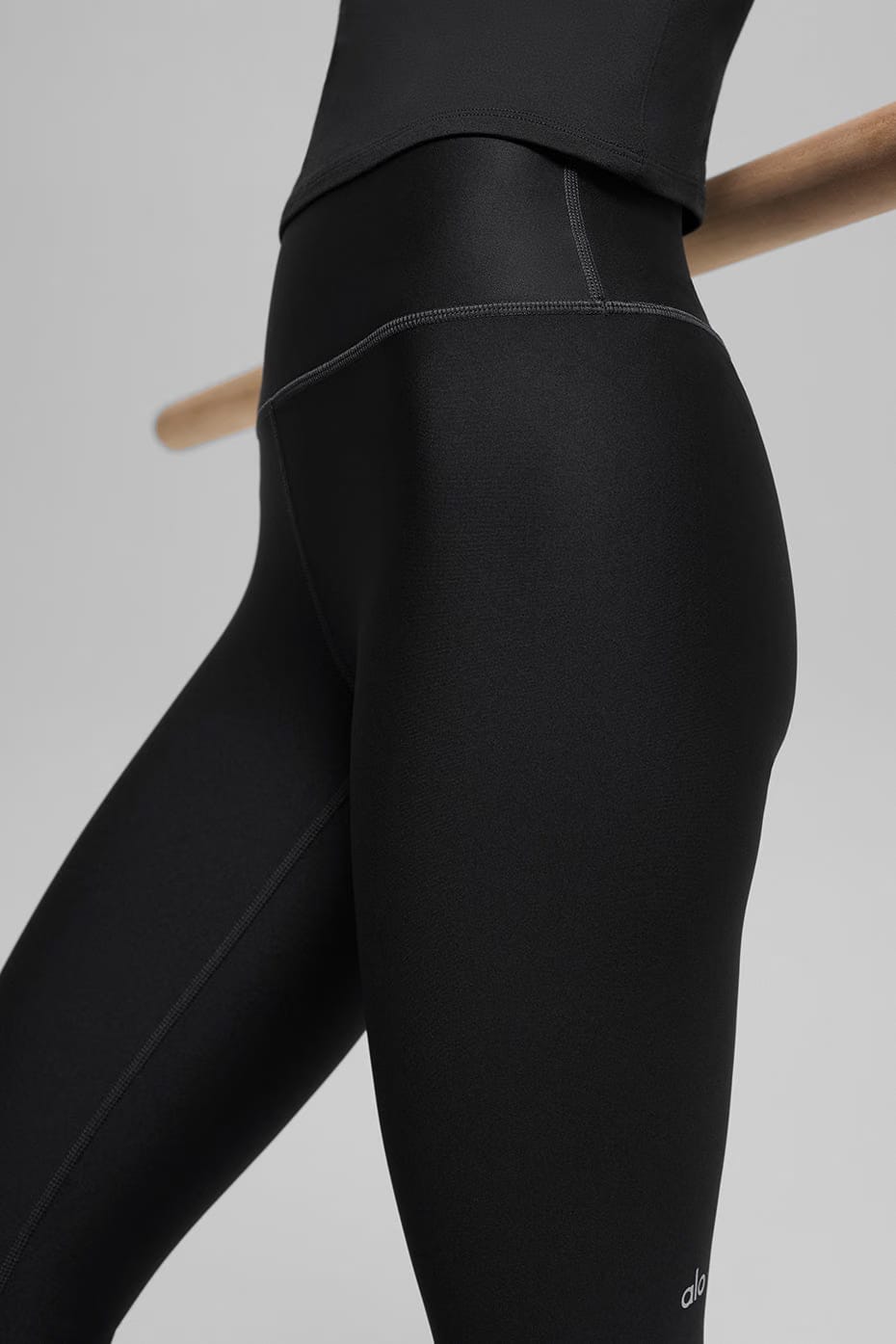 16'' High-Waist Airlift Capri