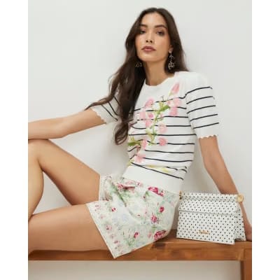 White Stripe Floral Embroidered Knit T-Shirt