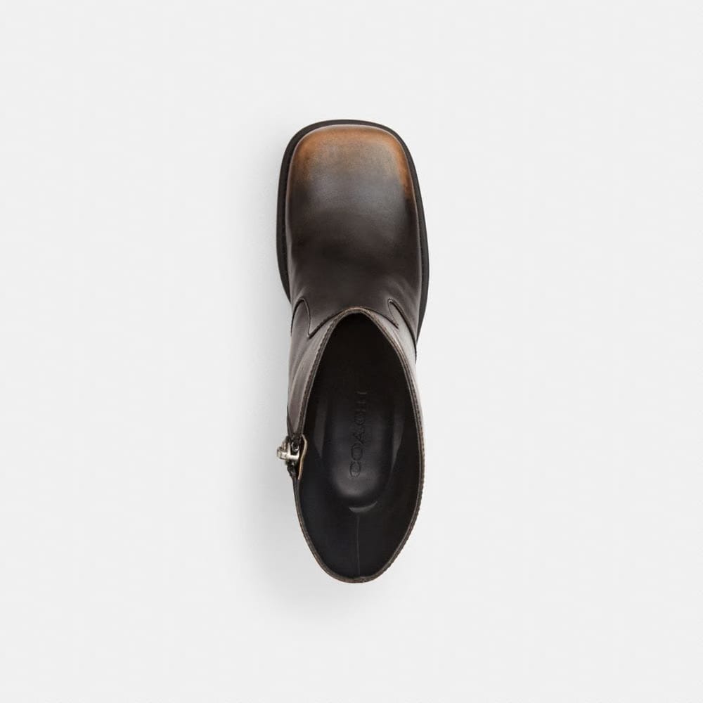 Sculpted C Bootie In Loved Leather