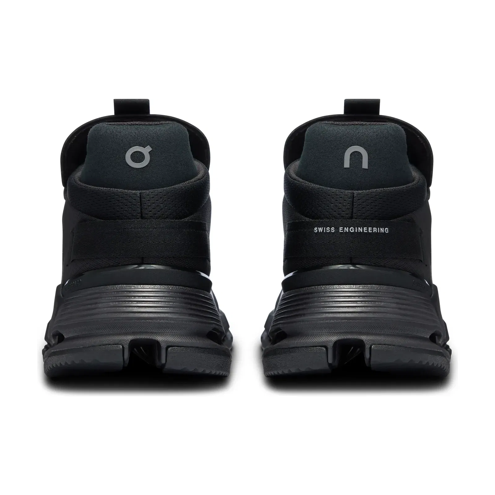ON Running Cloudnova 2 All Black