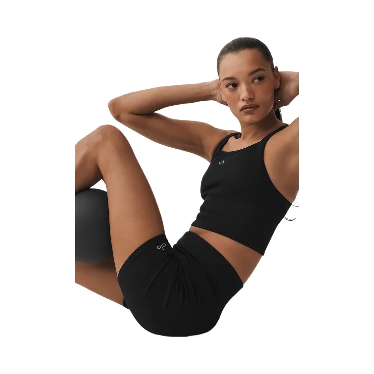Alo Women's 5" Seamless Ribbed Favorite Short - Black
