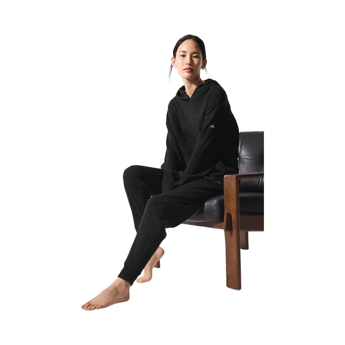 Alo Women's Muse Sweatpant - Black