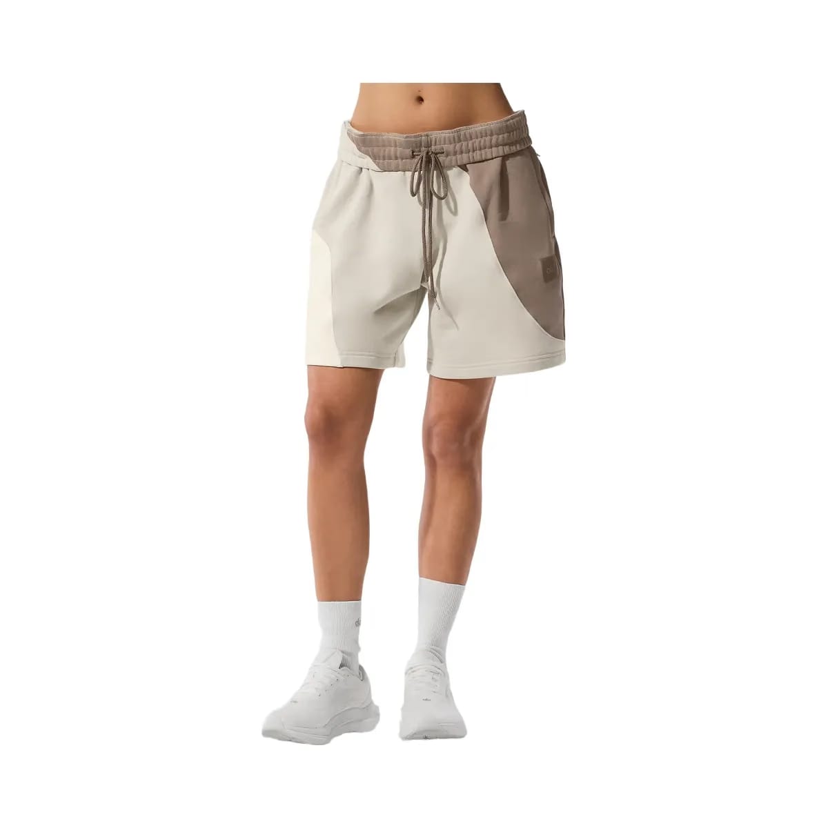 Alo Women's 7" Make Waves Short - Ivory/Bone/Gravel