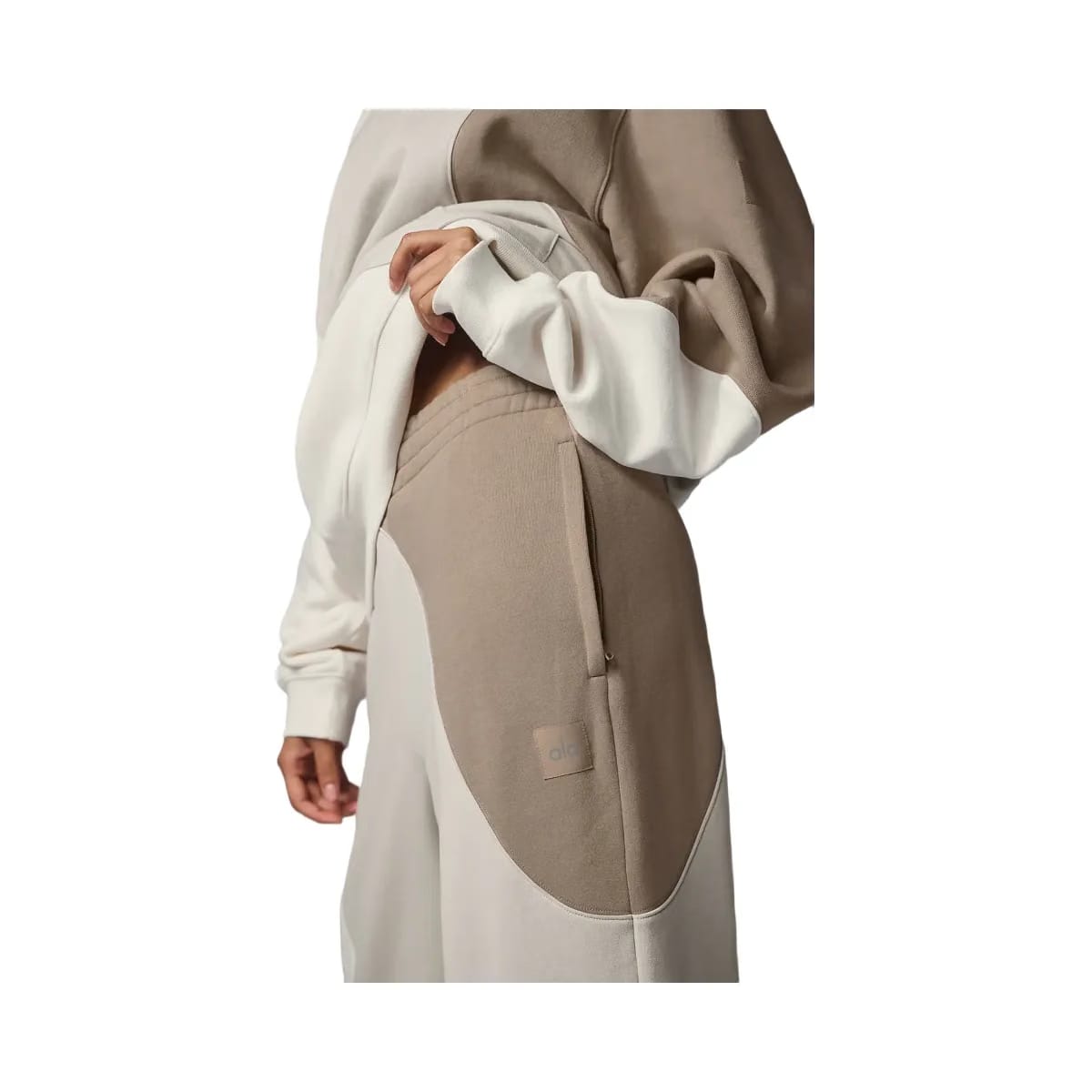 Alo Make Waves Sweatpant - Ivory/Bone/Gravel