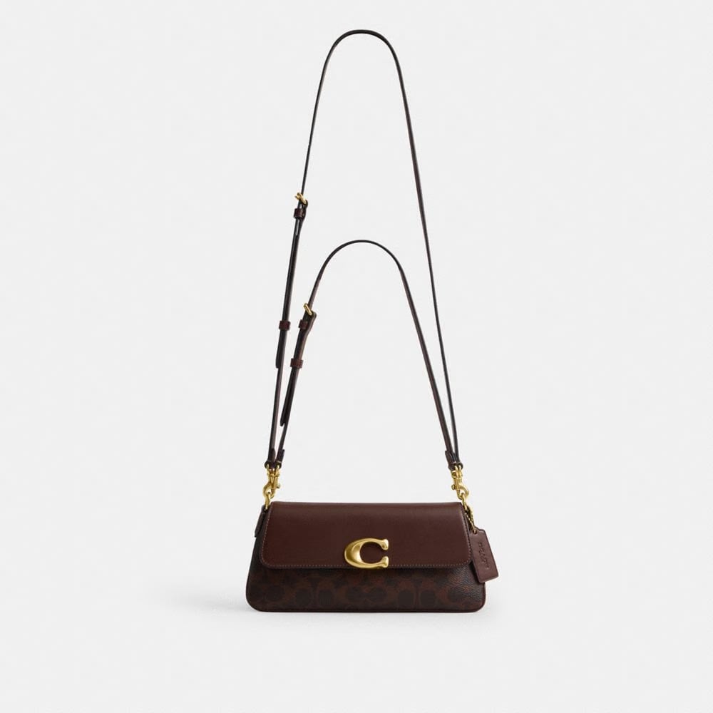 Jet Shoulder Bag In Signature Canvas