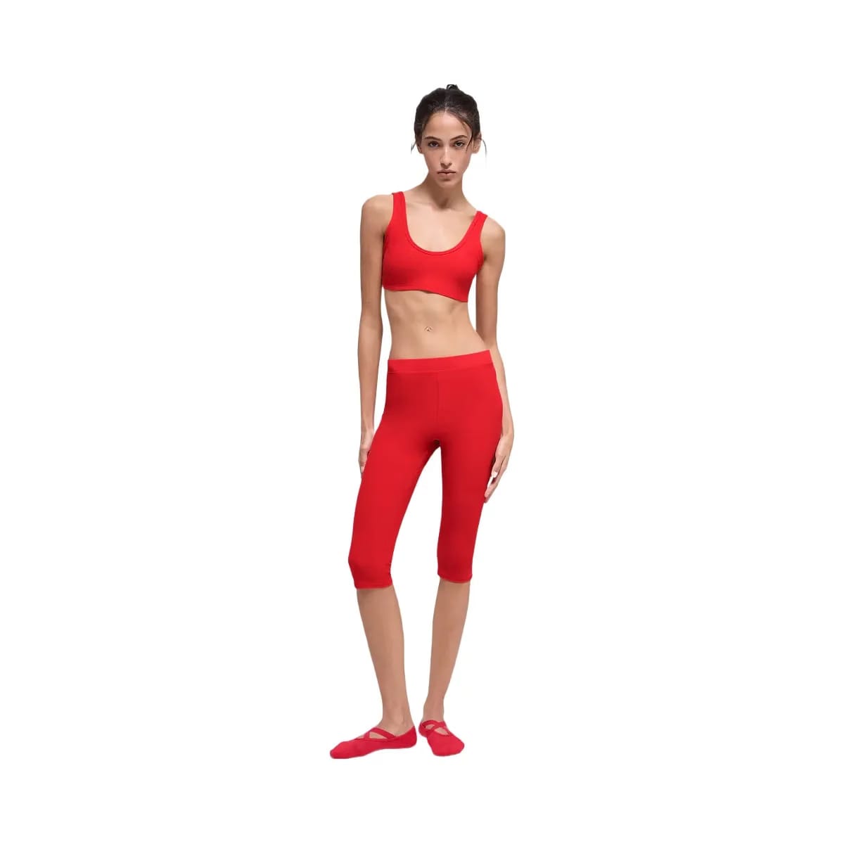Alo Women's soft Center Stage Bra - Bright Red