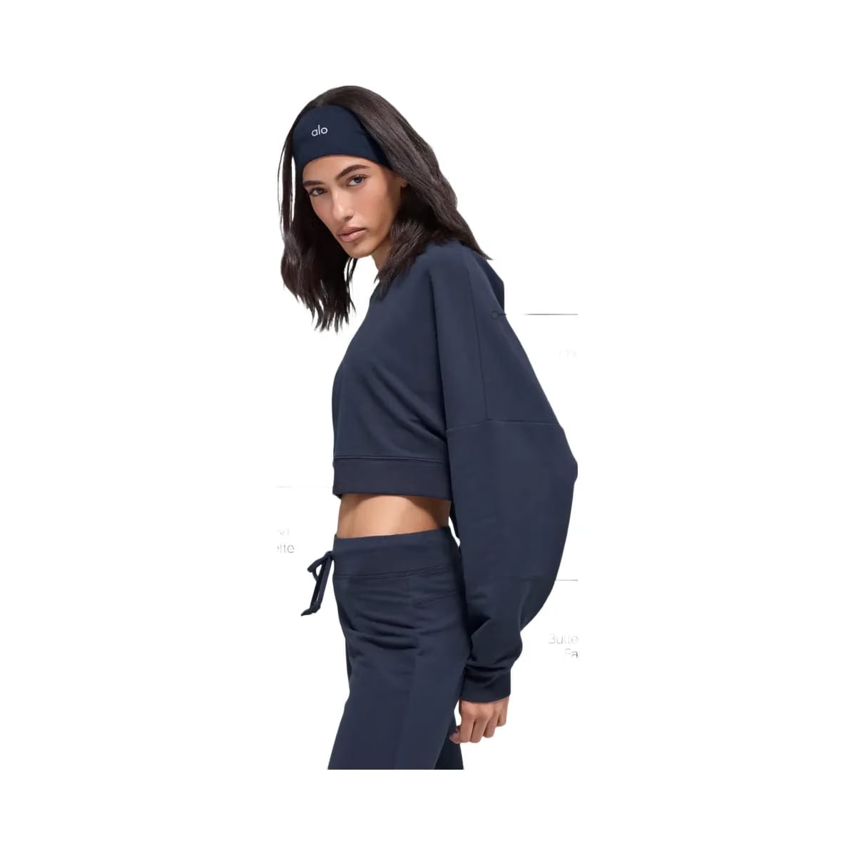 Alo Women's Cropped Sway Crew Neck Pullover - Navy