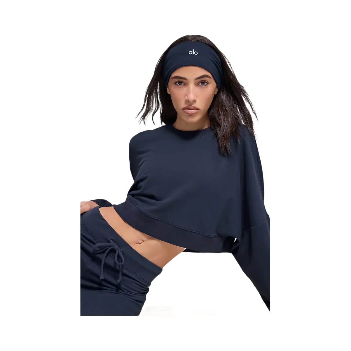 Alo Women's Cropped Sway Crew Neck Pullover - Navy