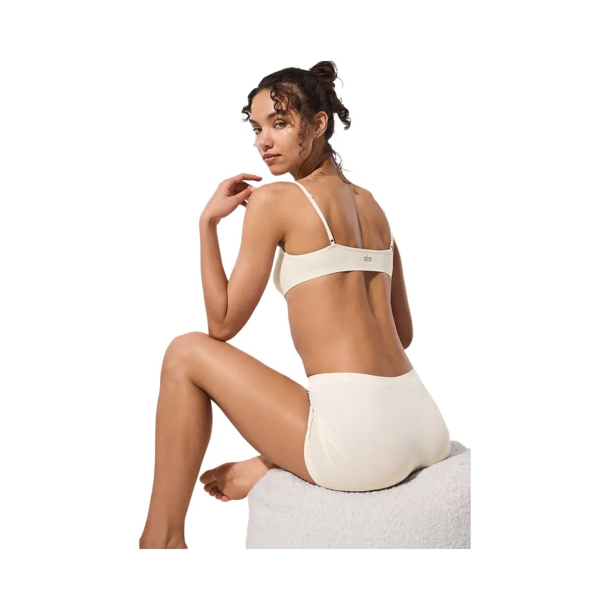 Alo Women's Sheer Glow Boyshort - Ivory