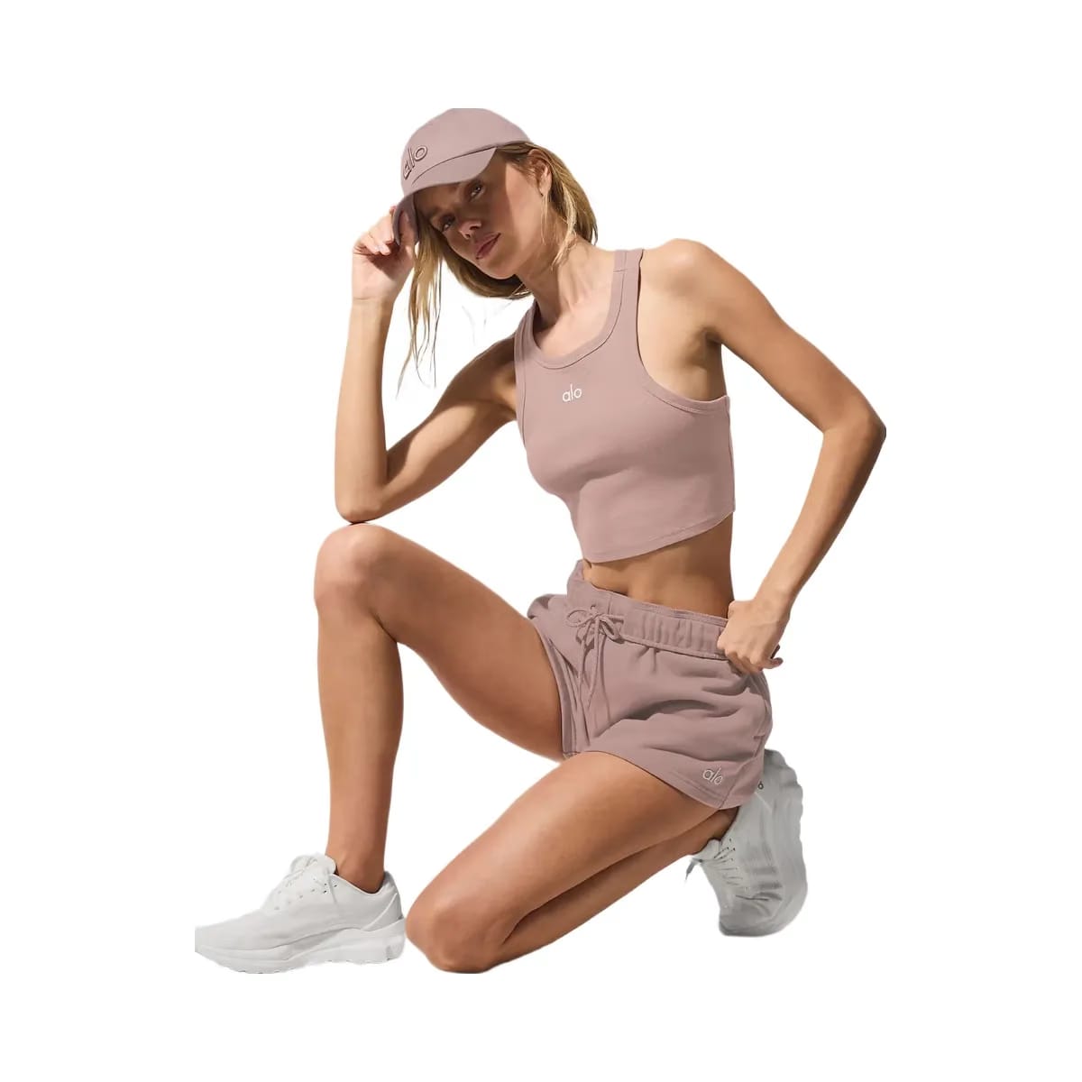 Alo Women's Accolade Short - Taupe