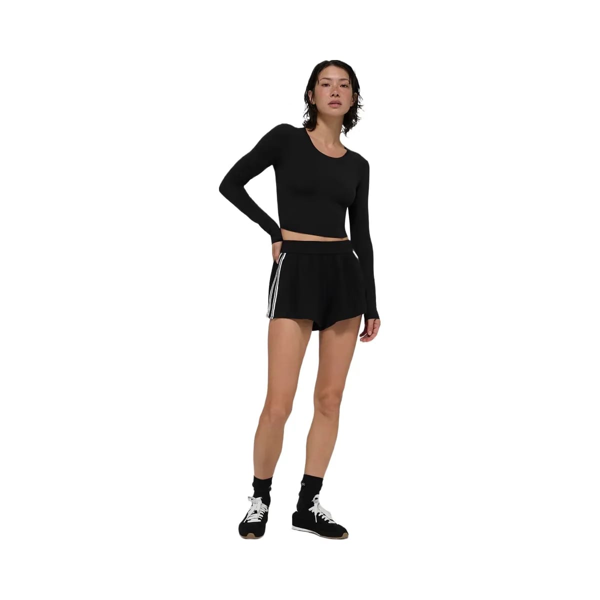 Alo Women's Track Star Short - Black
