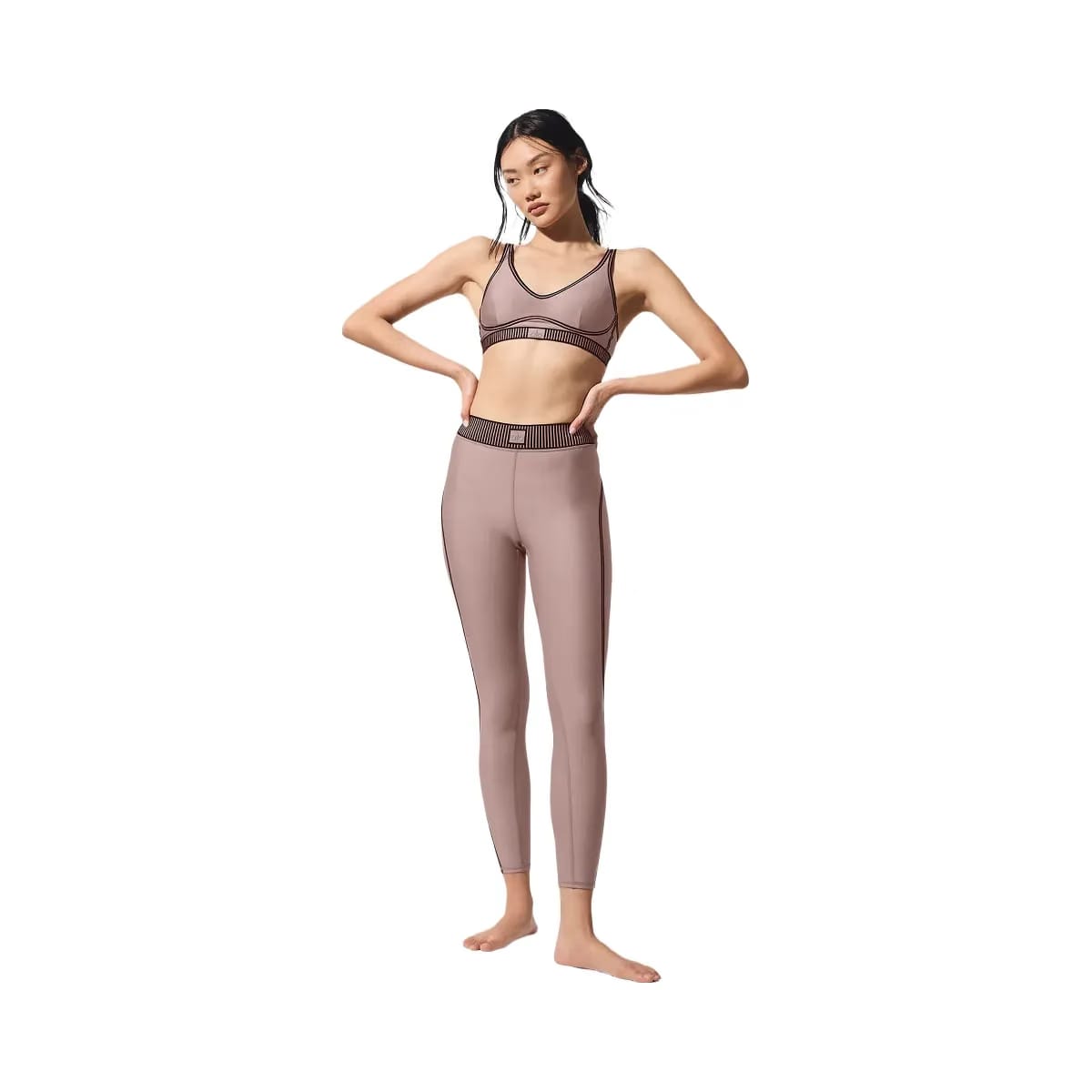 Alo Women's Airlift Line Up Bra - Taupe
