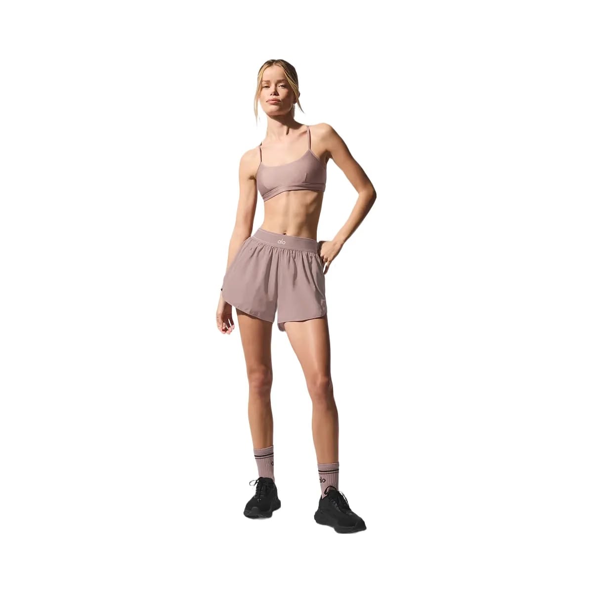 Alo Women's Airlift Intrigue Bra - Taupe
