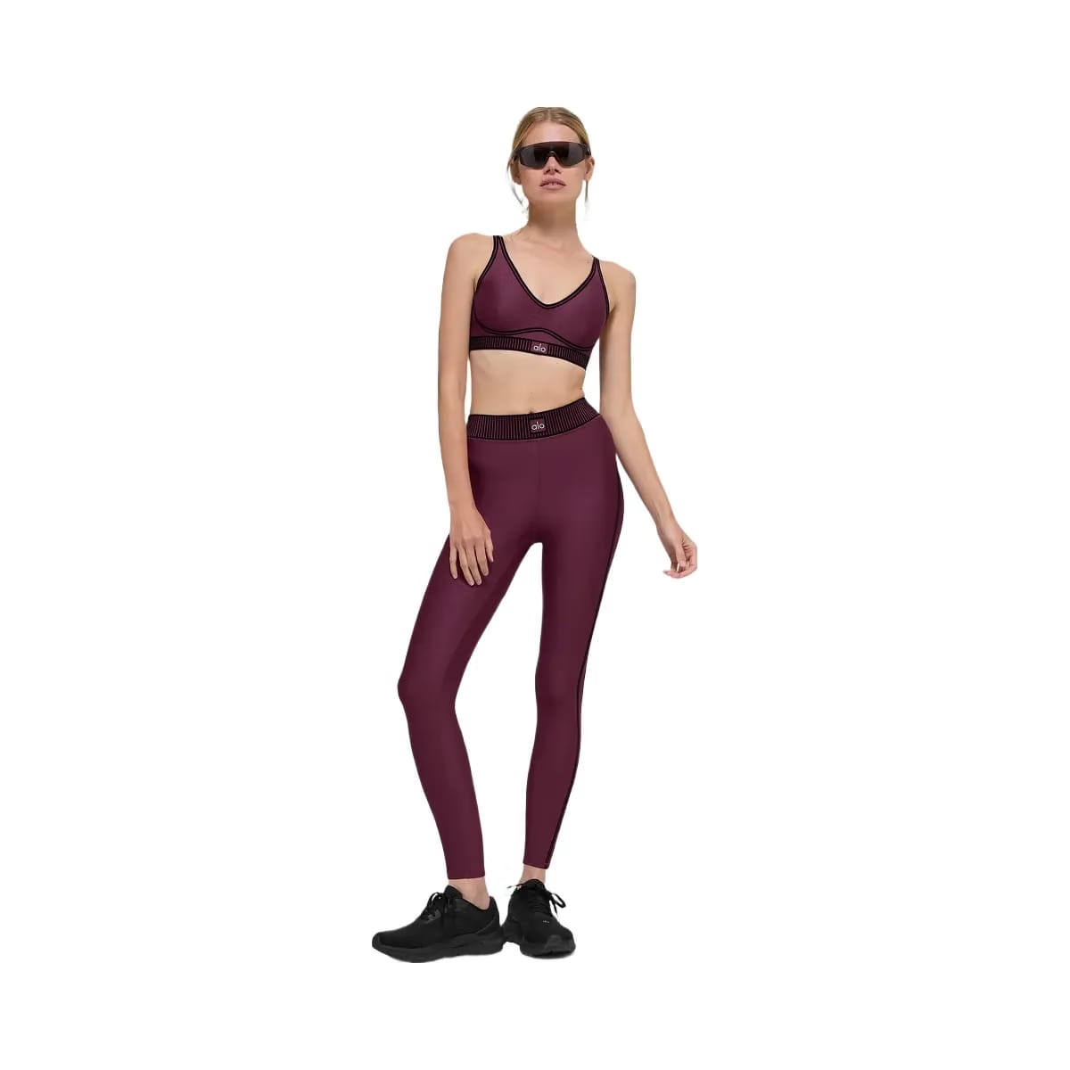 Alo Women's Airlift Line Up Bra - Burgundy
