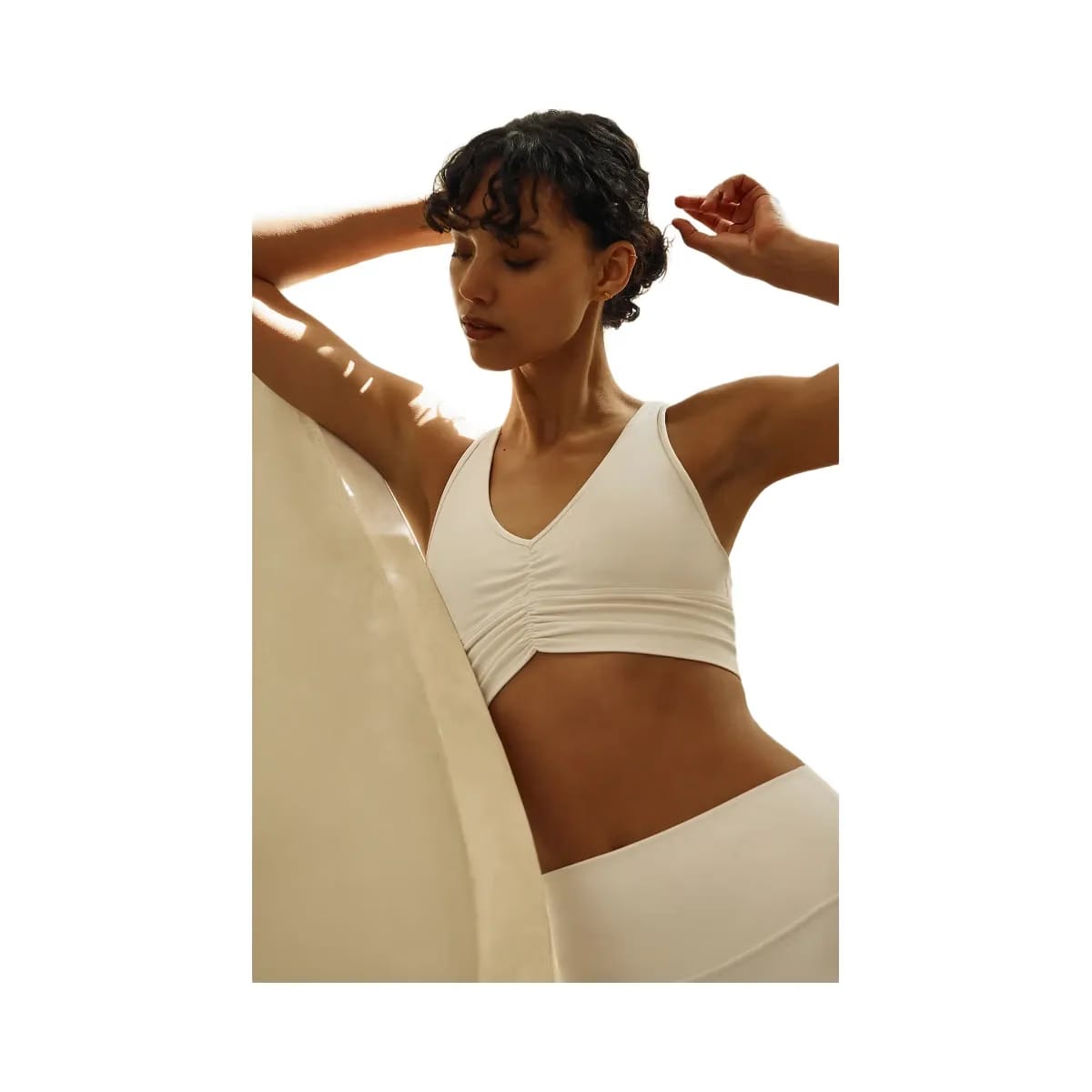 Alo Women's Wild Thing Bra - Ivory