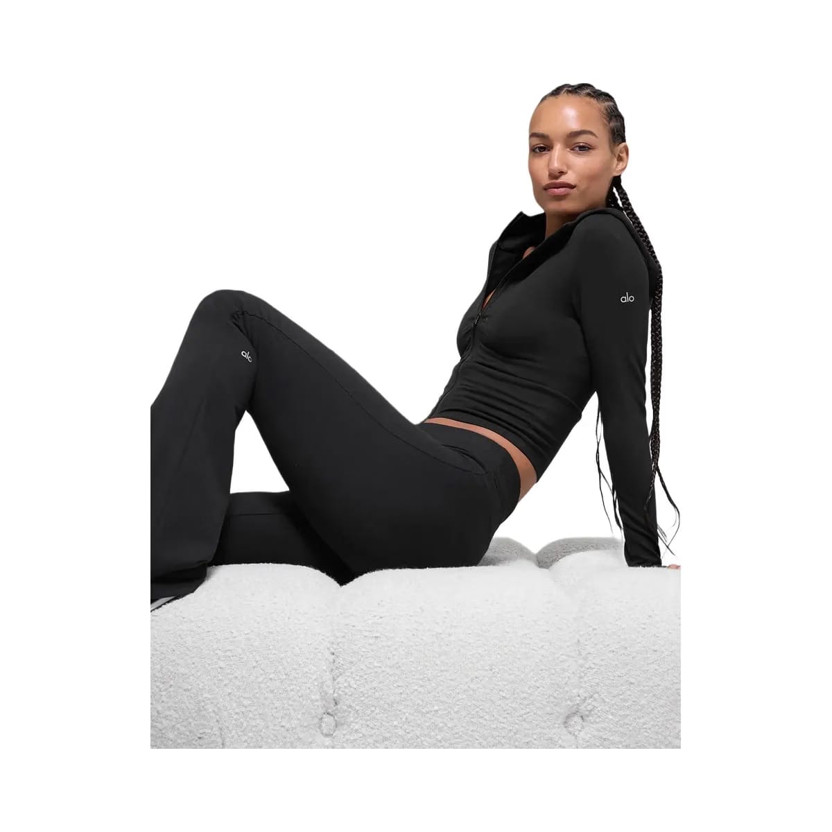 Alo Women's Sway Bootcut Sweatpant - Black