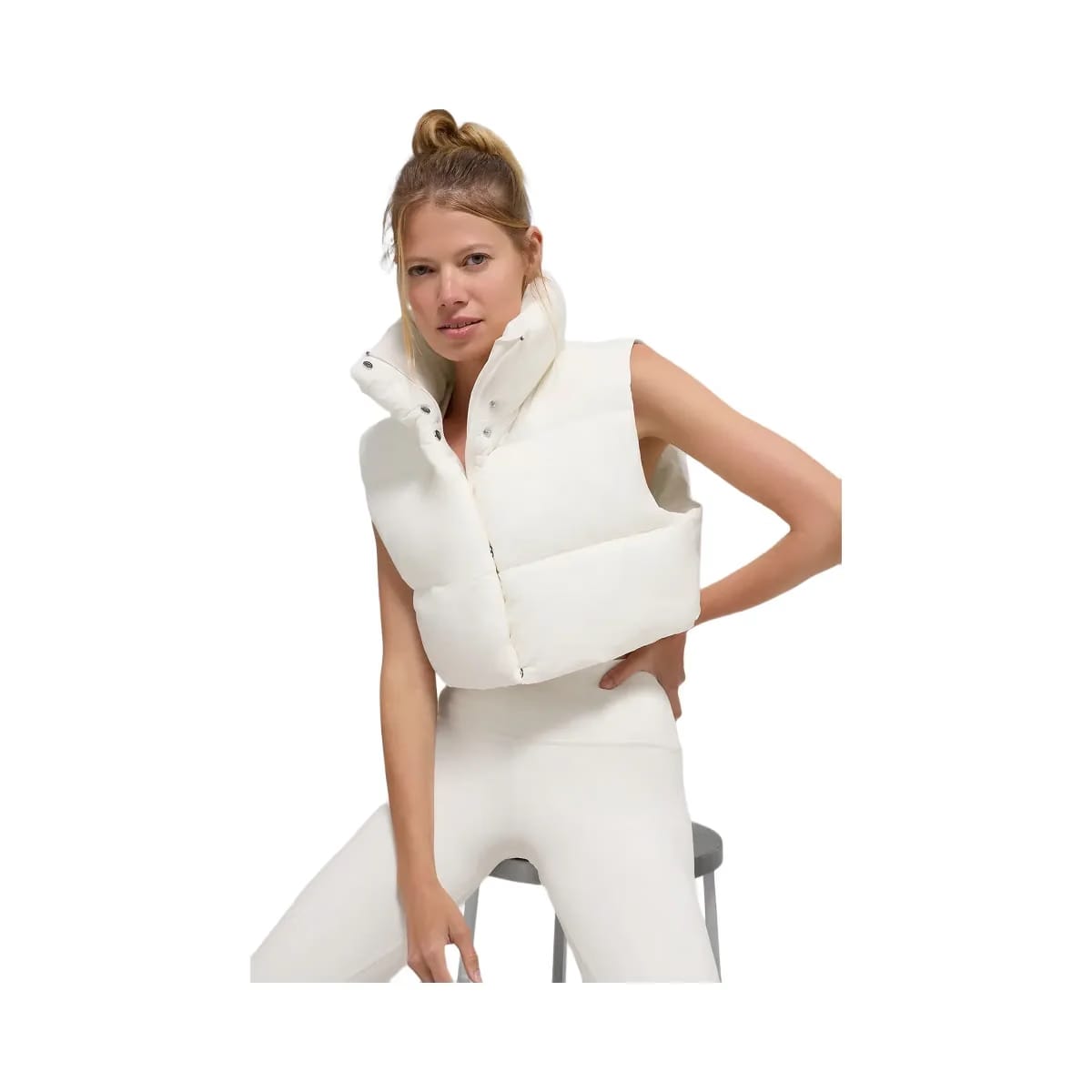 Alo Women's Cropped Gold Rush Puffer Vest - Ivory