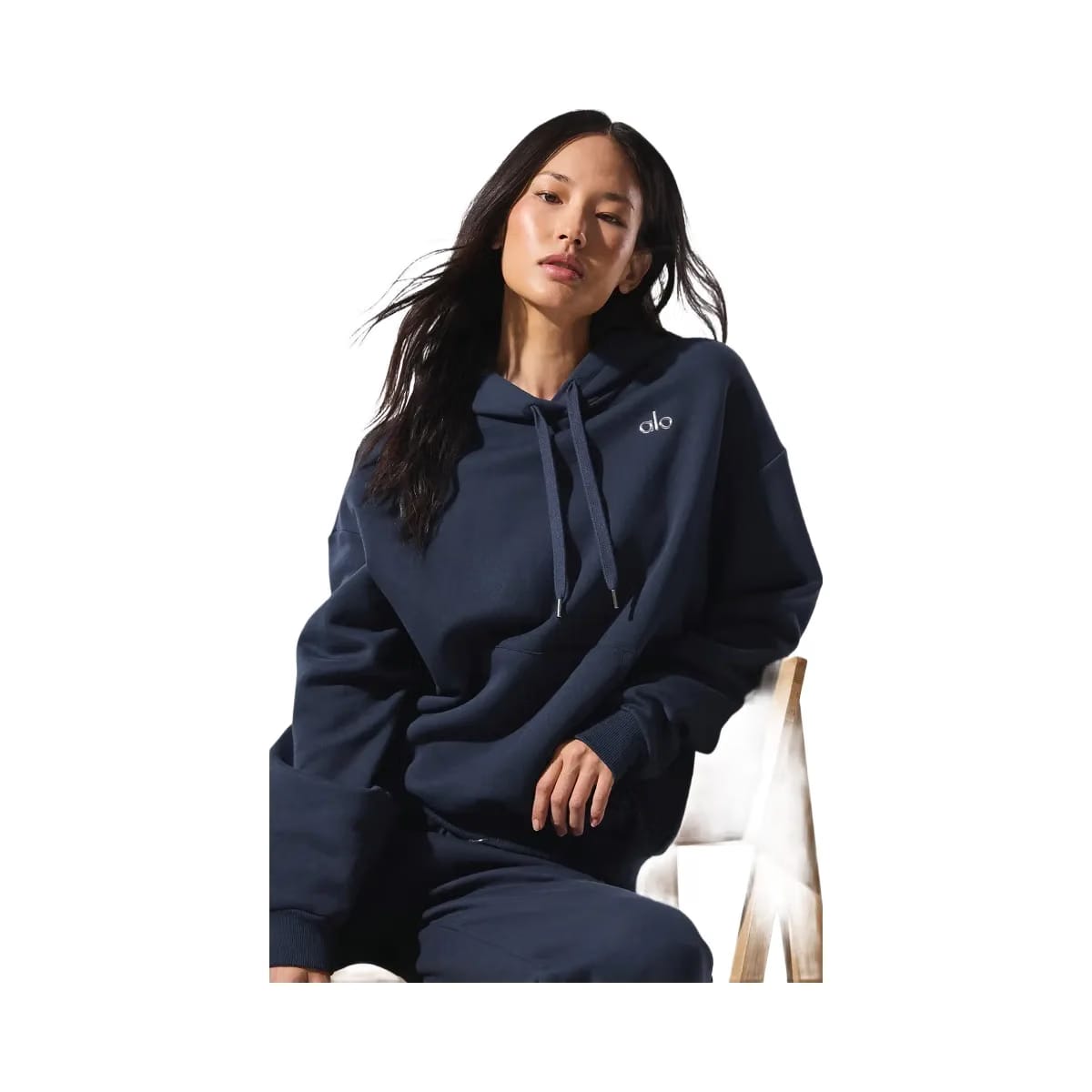 Alo Women's Accolade Hoodie - Navy