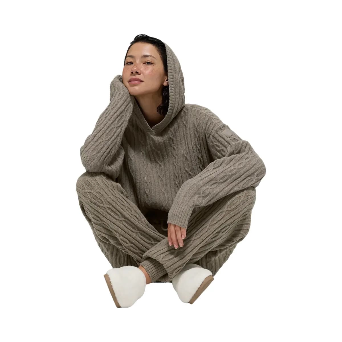 Alo Women's Cable Knit Winter Bliss Hoodie - Light Cocoa