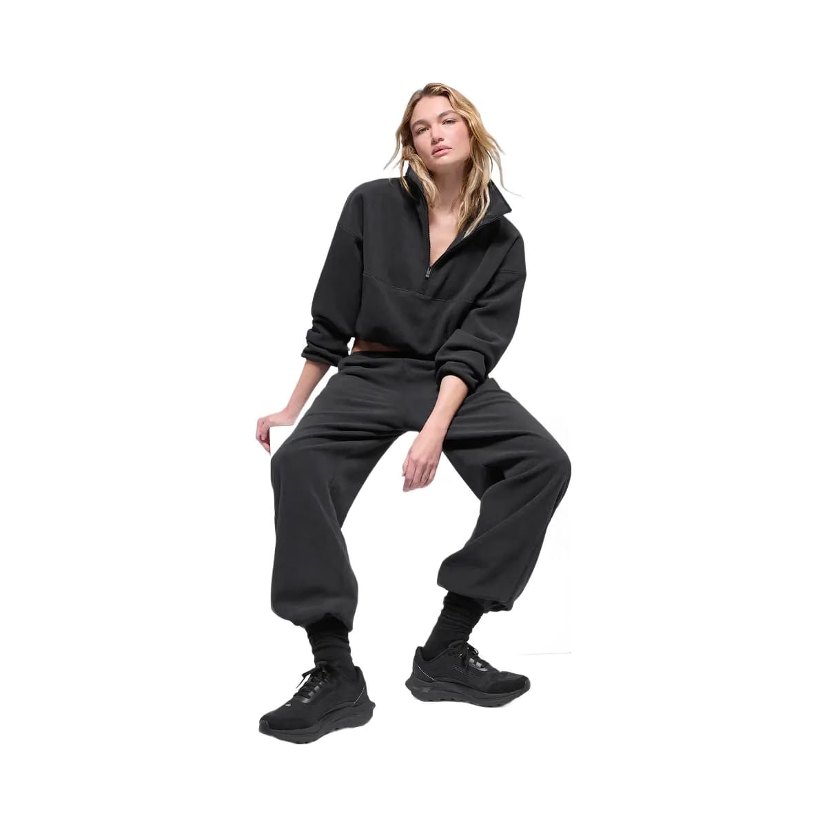 Alo Women's Polar Fleece Retreat Cover Up - Black