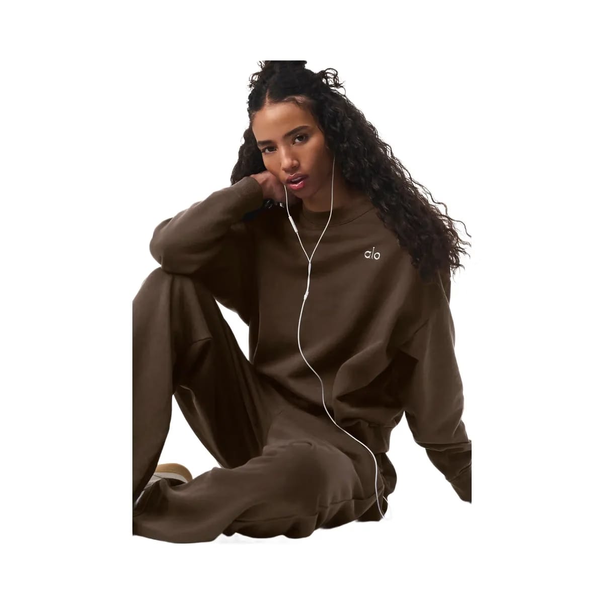 Alo Women's Accolade Crew Neck Pullover - Espresso