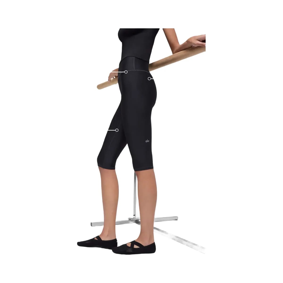 Alo Women's 16'' High-Waist Airlift Capri - Black
