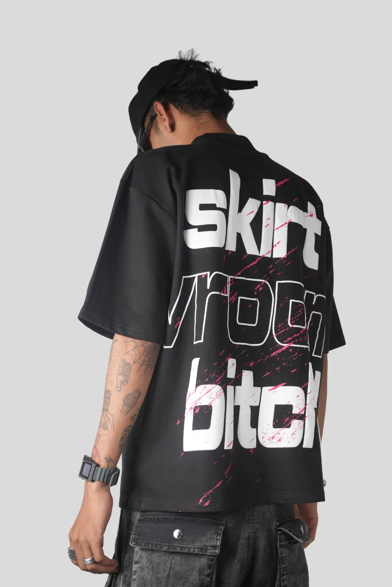 MANACA DRIFT BOX FIT T-Shirt