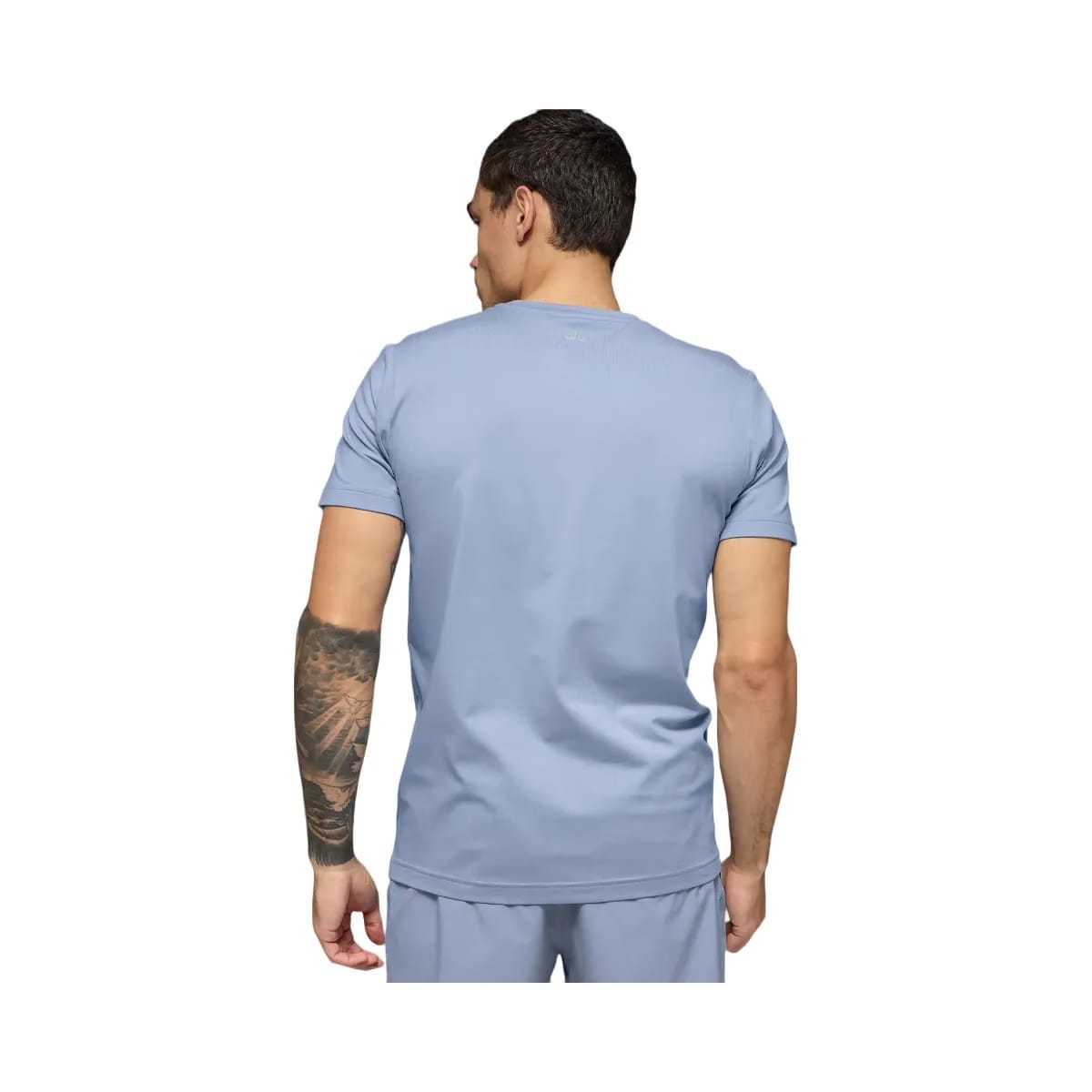Alo Men's Conquer Reform Crewneck Short Sleeve - Winter Frost