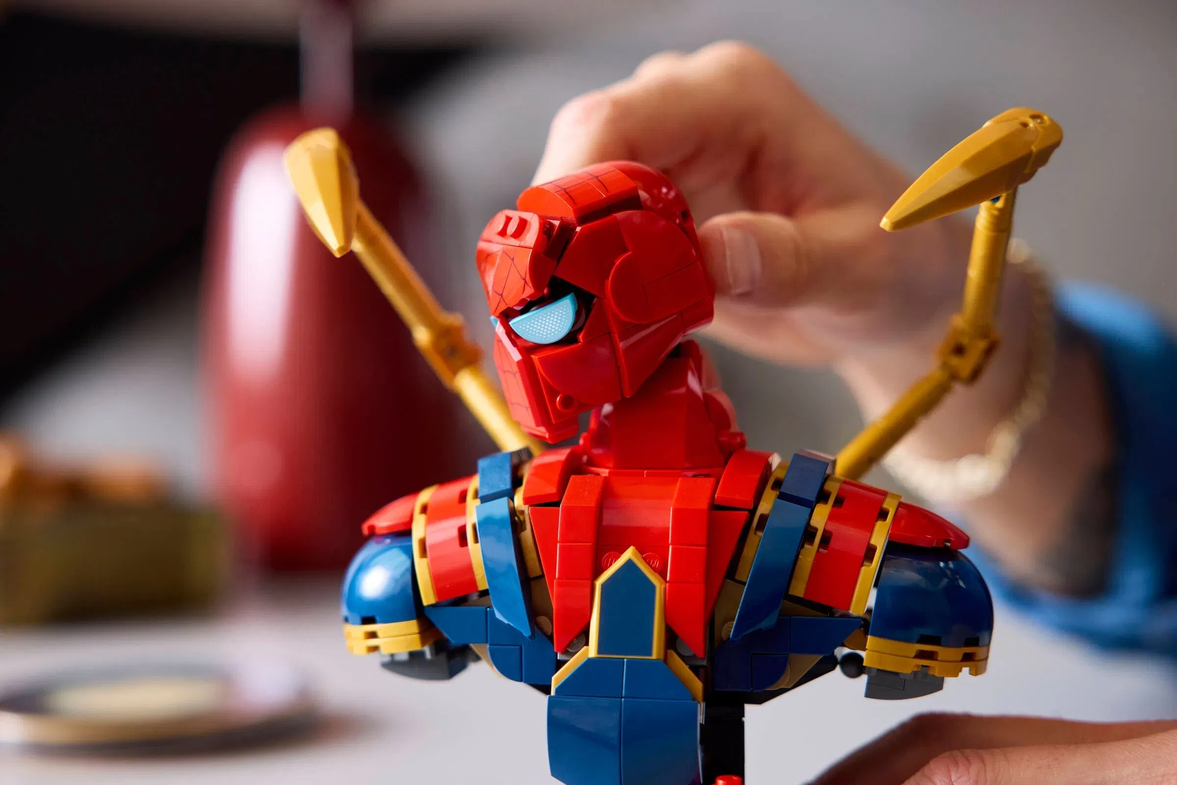 Lego Iron SpiderMan Bust