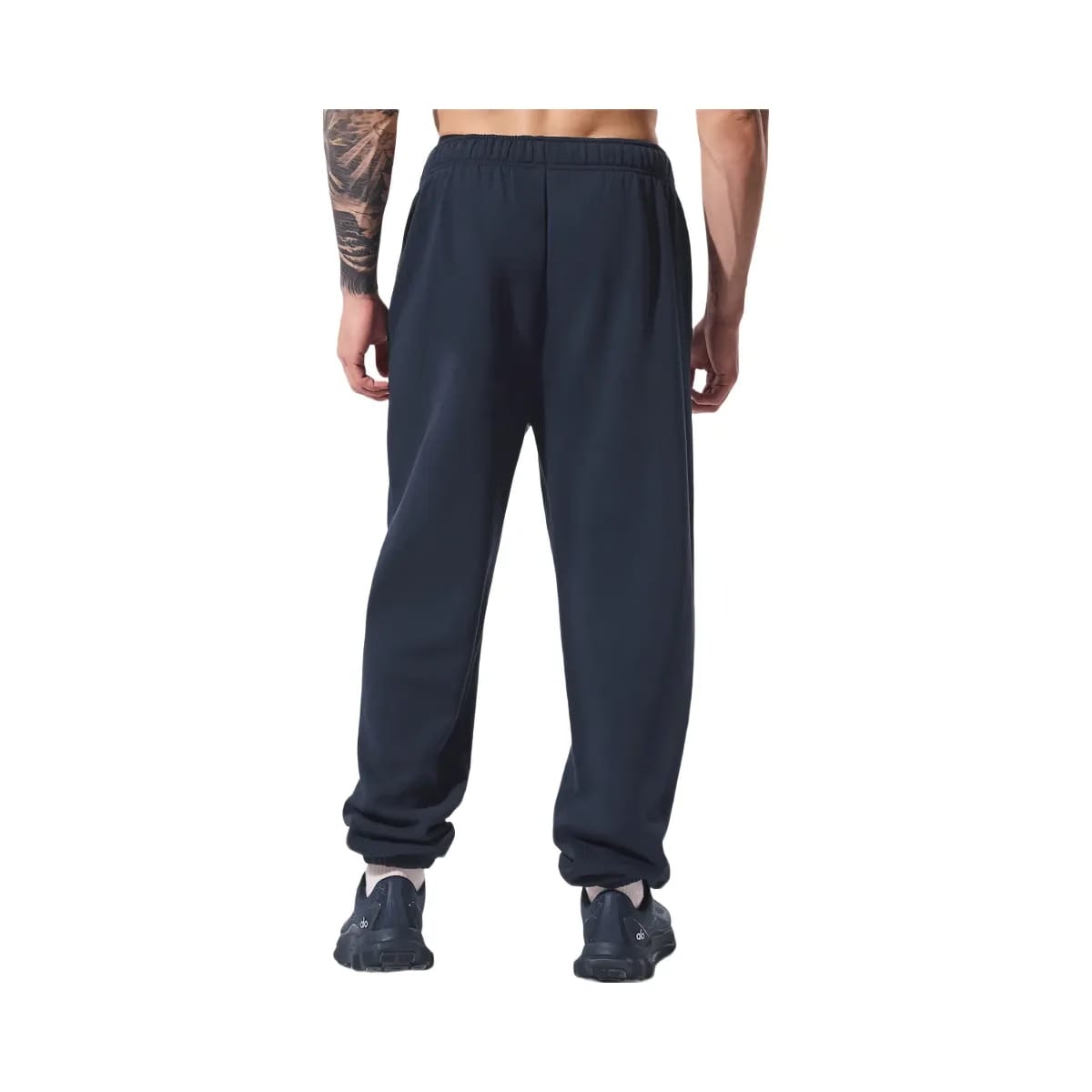 Alo Men's Accolade Sweatpant - Navy